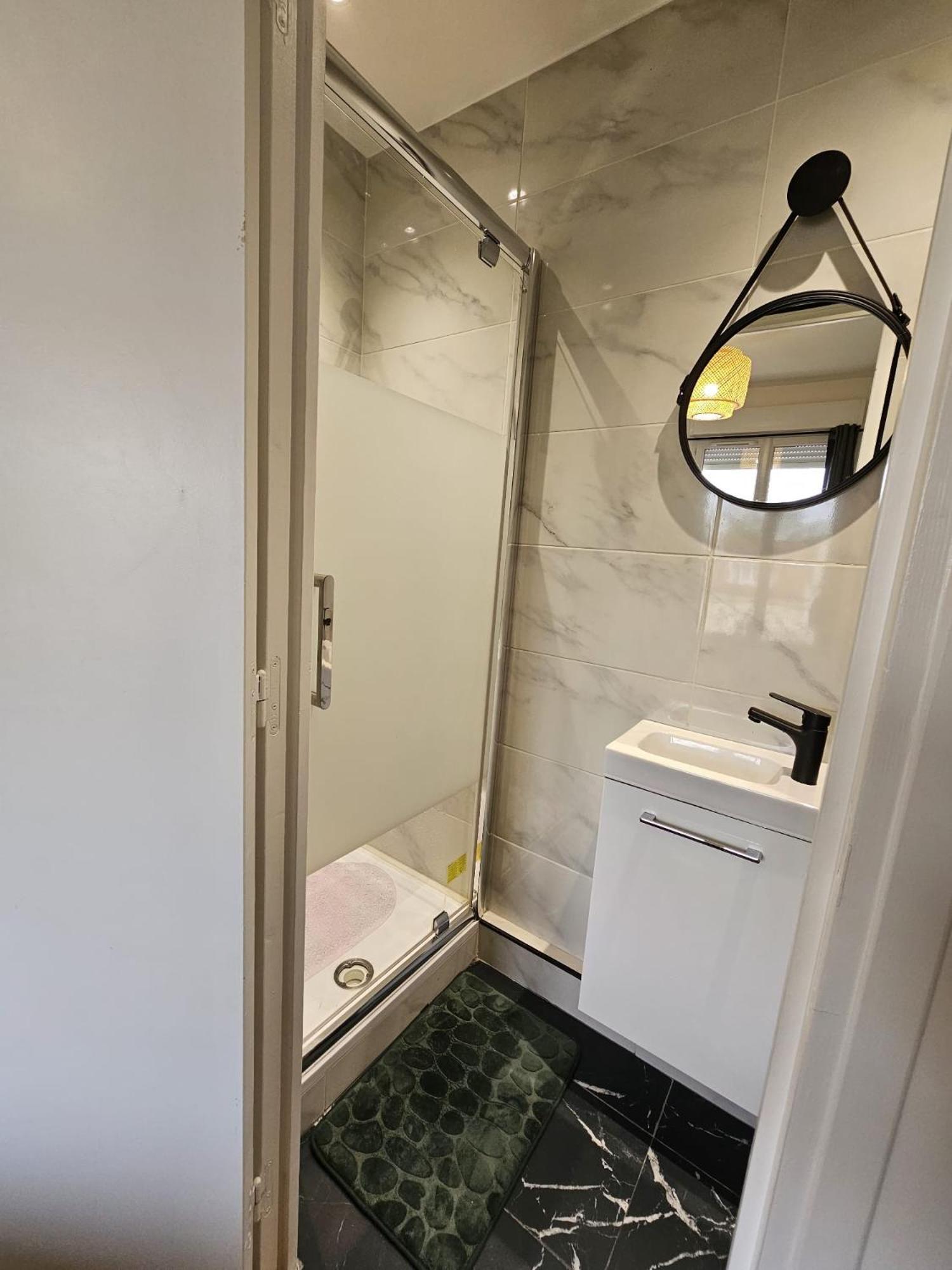 Chambre Verte Proche De Stade De France Pierrefitte-sur-Seine Extérieur photo